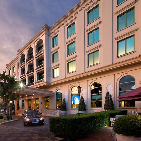Avani Hai Phong Harbour View Hotel Εξωτερικό φωτογραφία