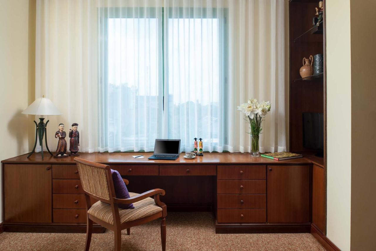 Avani Hai Phong Harbour View Hotel Εξωτερικό φωτογραφία